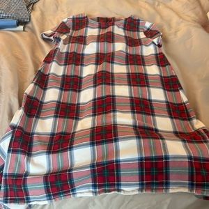 Girls Holiday Dresses (lot of 2) size 8, Hanna Andersson and Vineyard Vines